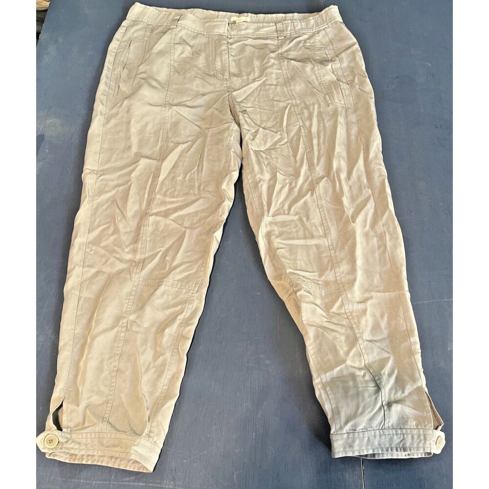 EILEEN FISHER Pants Size Medium Capris Cuff Crop Lightweight Zip Beige Cream
